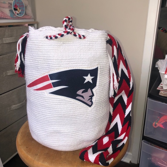 PATRIOTS/ Authentic handmade Wayuu bag/ White- Dark blue- red/ Size M. - Picture 3 of 6